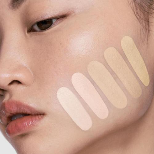 Fenty Beauty Soft'Lit Naturally Luminous Longwear Foundation