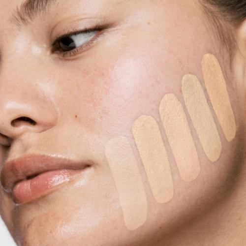 Fenty Beauty Soft'Lit Naturally Luminous Longwear Foundation